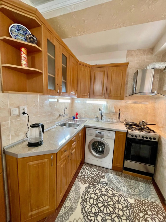 Classic C1 Apartment In The Center With 4 Rooms