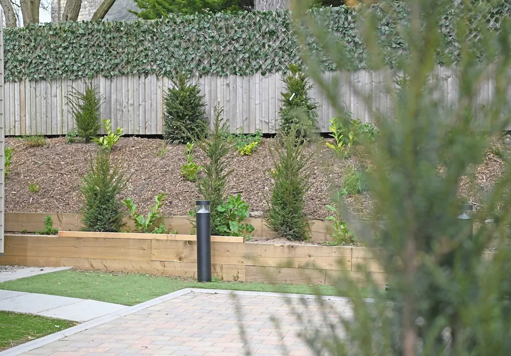 The Green - Stylish Home Sleeps 6 With Parking