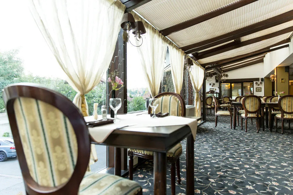 Classic Inn Hotel