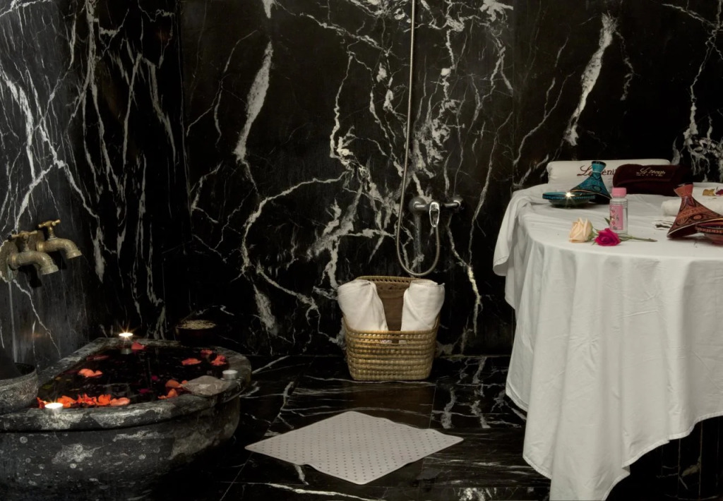 Le Zenith Hotel