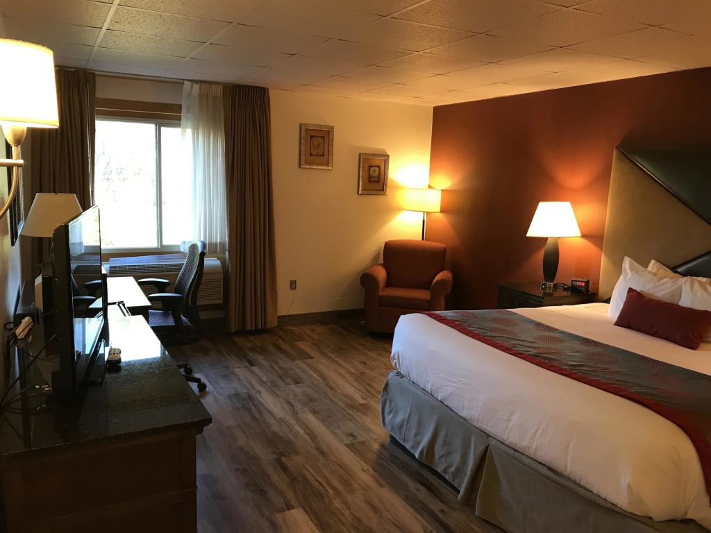 Albert Lea Inn and Suites