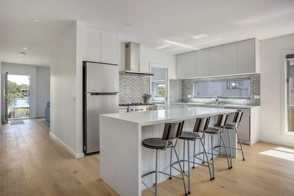 Sunshine Beach House: Brand new, stunning