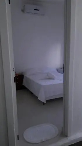 Capitólio Linda-Suítes