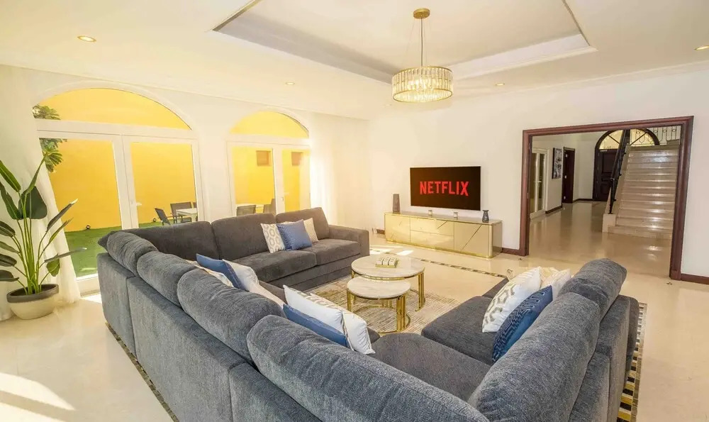 LUX The Luxury Sunny Shores Palm Villa