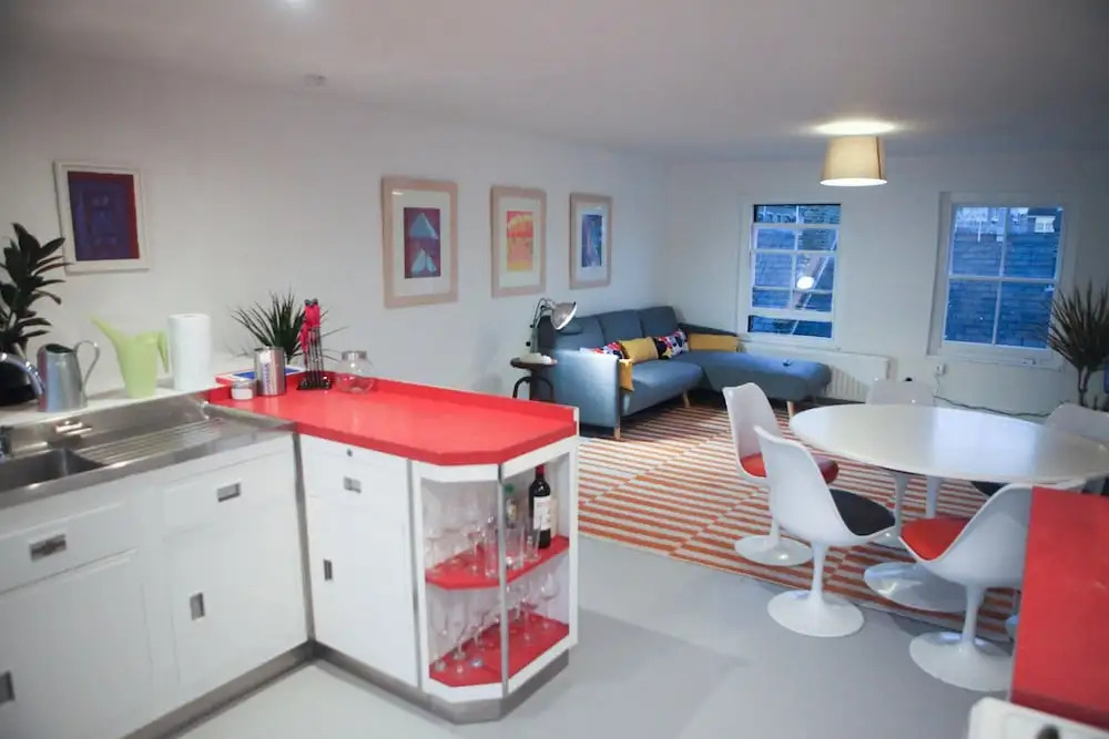3 Bedroom House in the Heart of Shoreditch