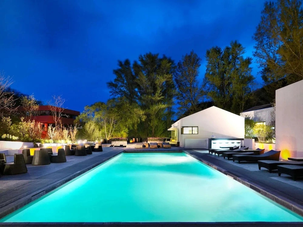 Commune by the Great Wall managed by Kempinski