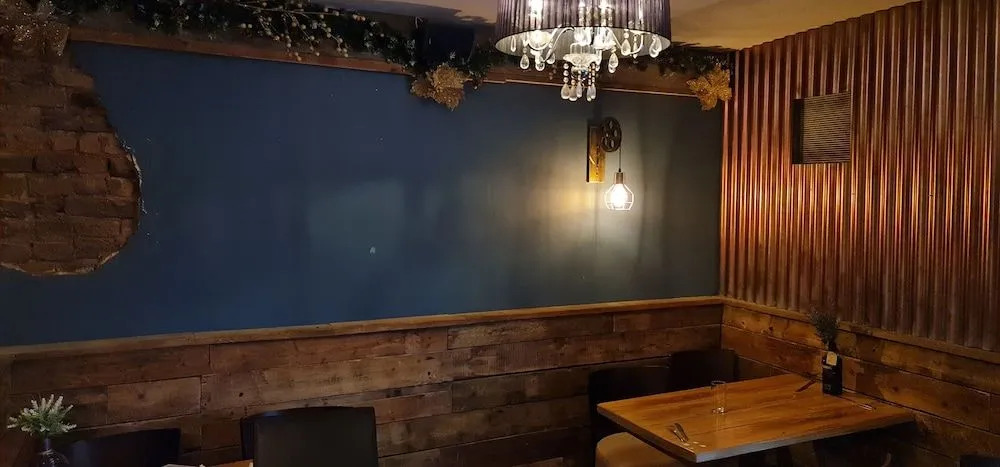 The Waterside Bar Rooms & Restaurant