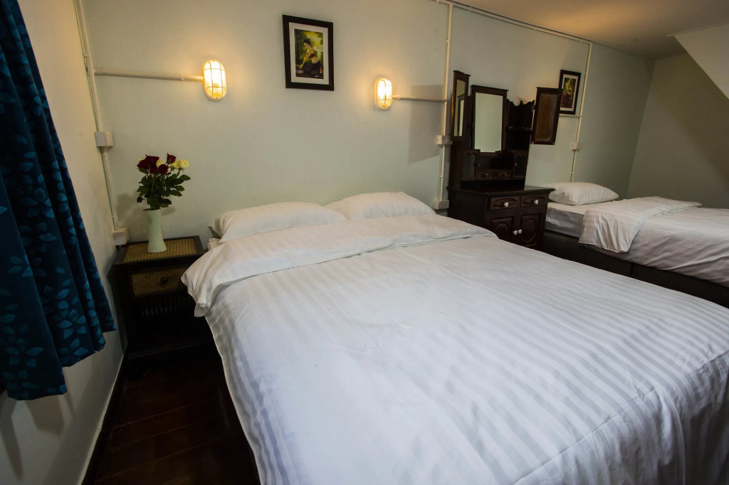Baan Gaysorn Hostel