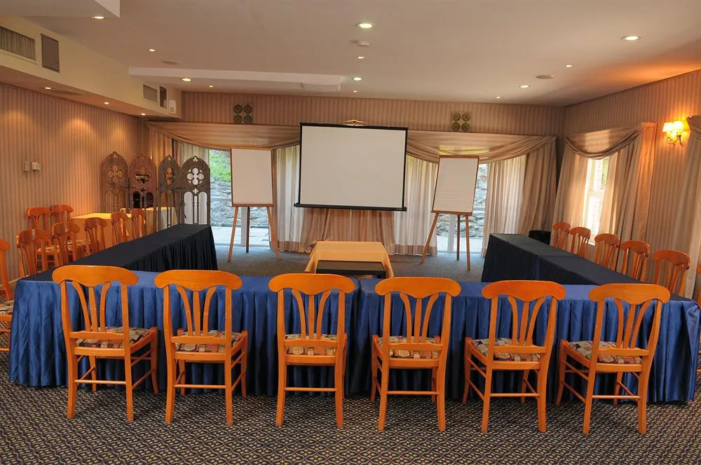 Regency Suites Boutique Hotel