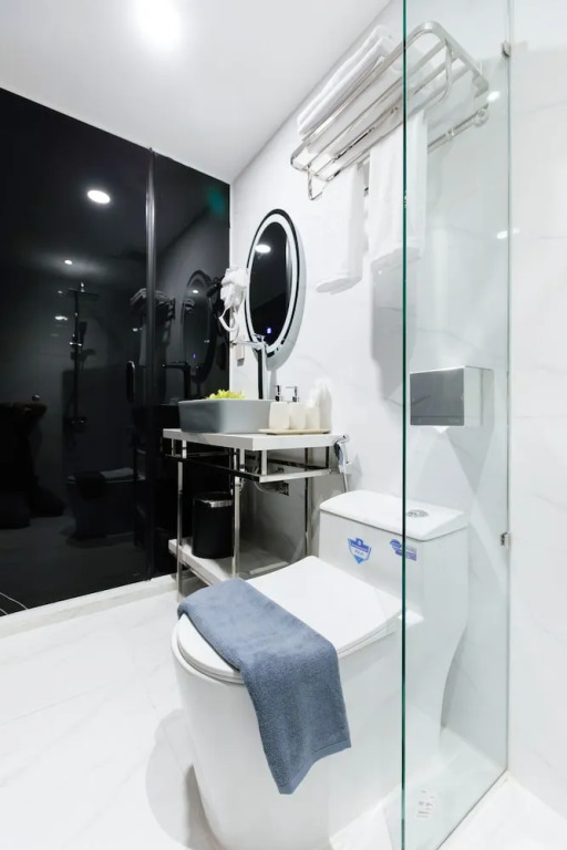 Le Vu Hotel
