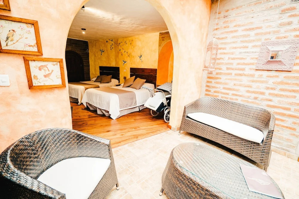 Hacienda Las Cuevas Terra Lodge