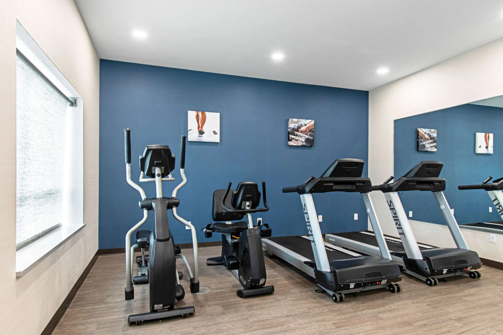 Comfort Suites Grove City - Columbus South