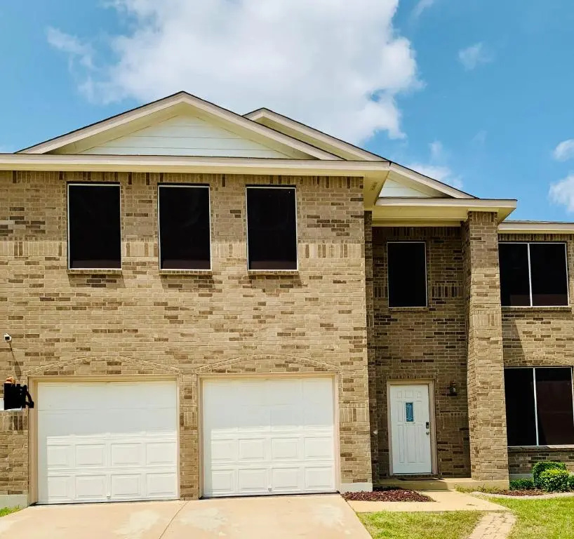 Cozy 3 bedroom House in Killeen; close to Fort Hood, airport, and 50 mins to Austin!