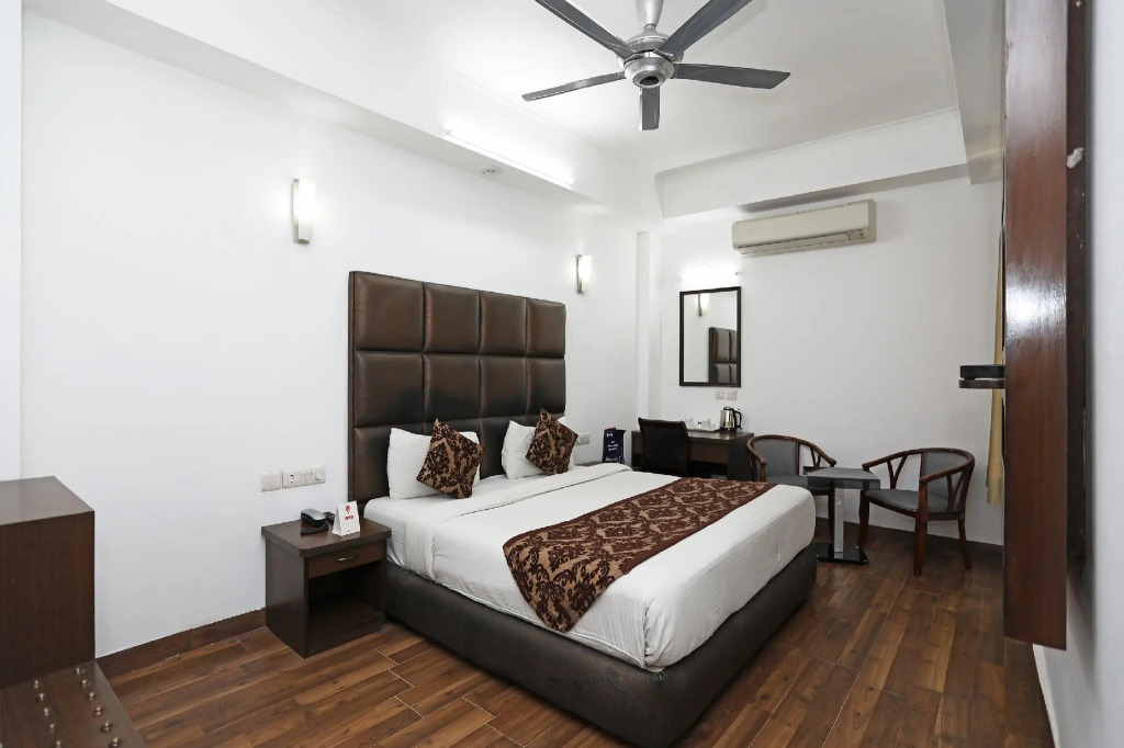 OYO 9269 Hotel The Cameron