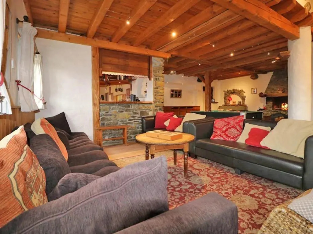 Chalet Montvalezan-La Rosière, 9 pièces, 19 personnes - FR-1-398-632