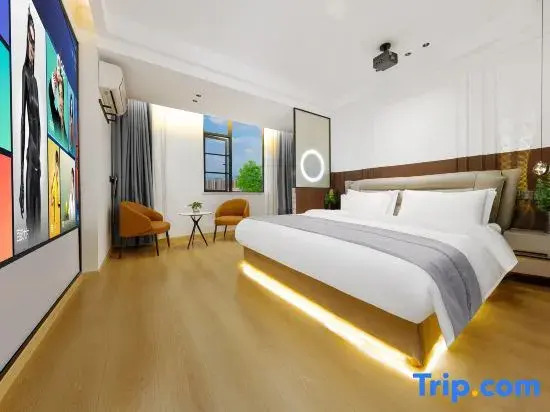 Yunji Movie Hotel (Kunming Century Jinyuan Shopping Center Erji Road Subway Station)