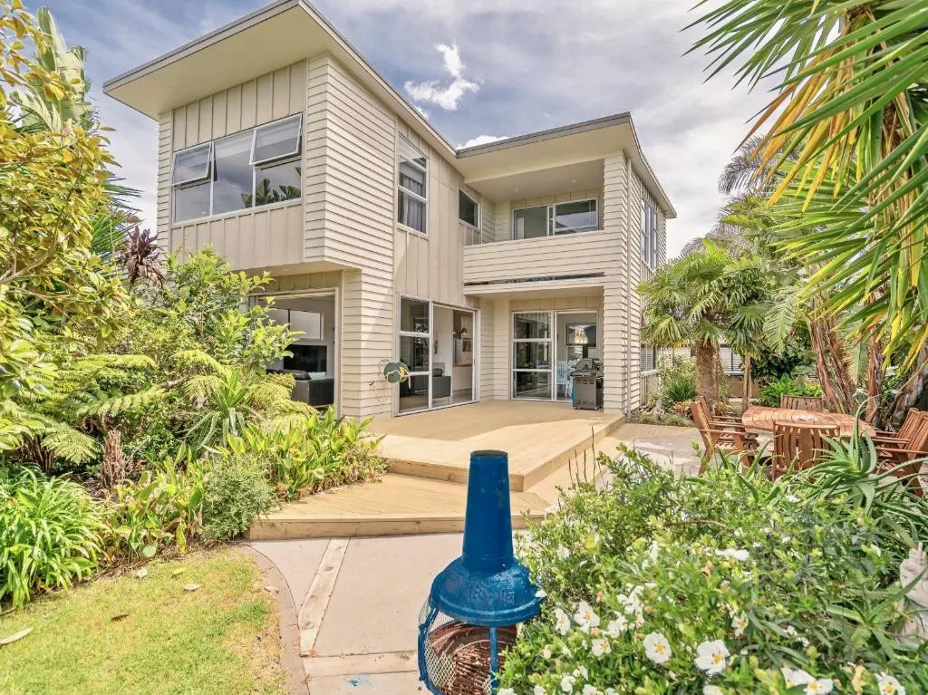 Acacia Cote - Whitianga Holiday Home