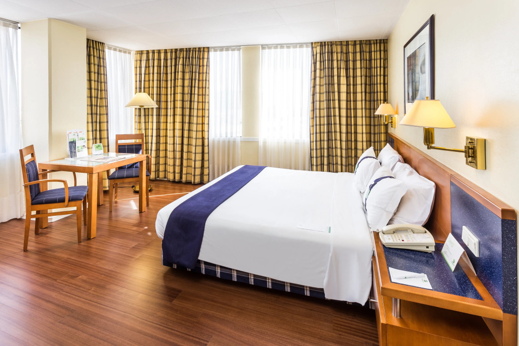 Holiday Inn Lisbon by IHG