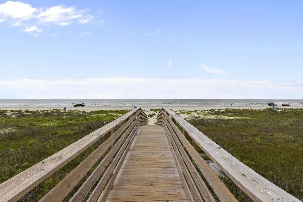 Honu Beachfront by Ryson Vacation Rentals