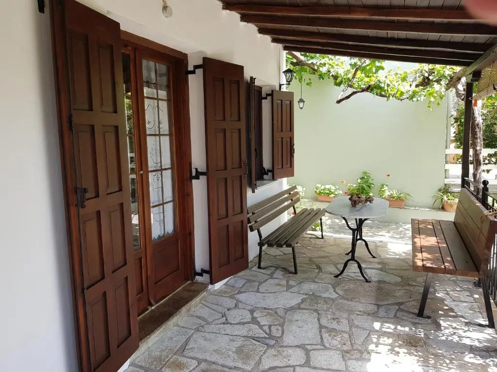 Armonia & Anemos Family Apartments