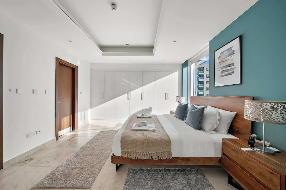 Silkhaus New and Stylish 2BR in Dubai Marina