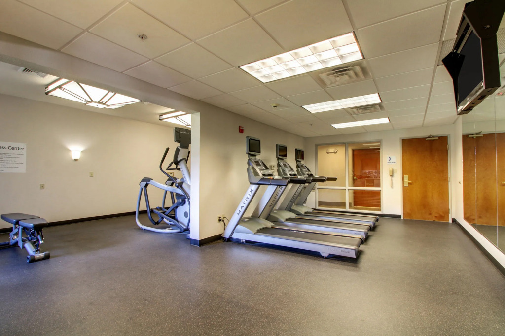 Holiday Inn Express Milwaukee North Brown Deer/Mequon by IHG
