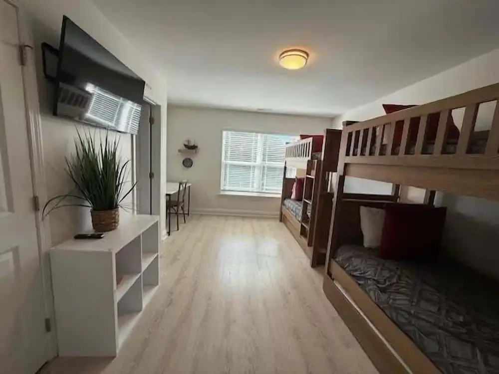 Sea Pearl 7 Bedroom Home