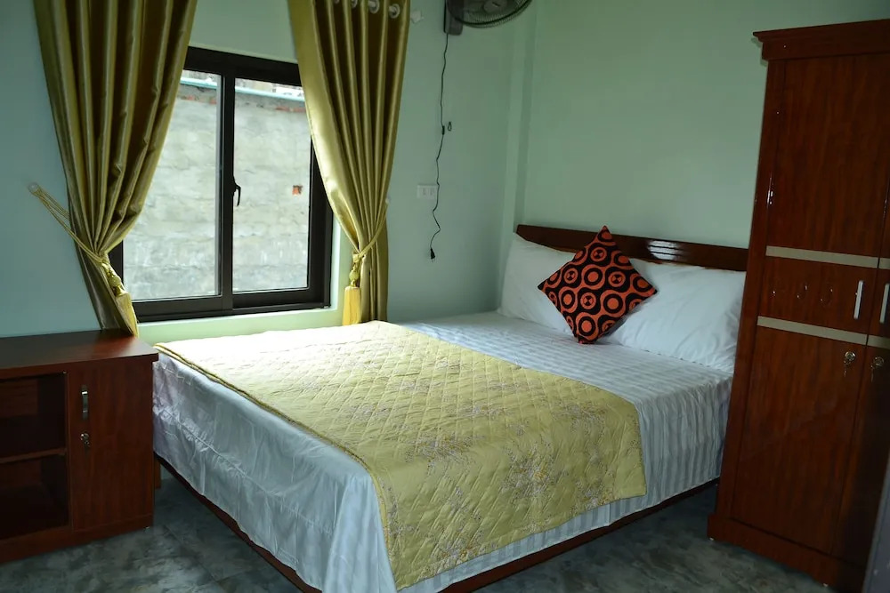 Mango Hostel