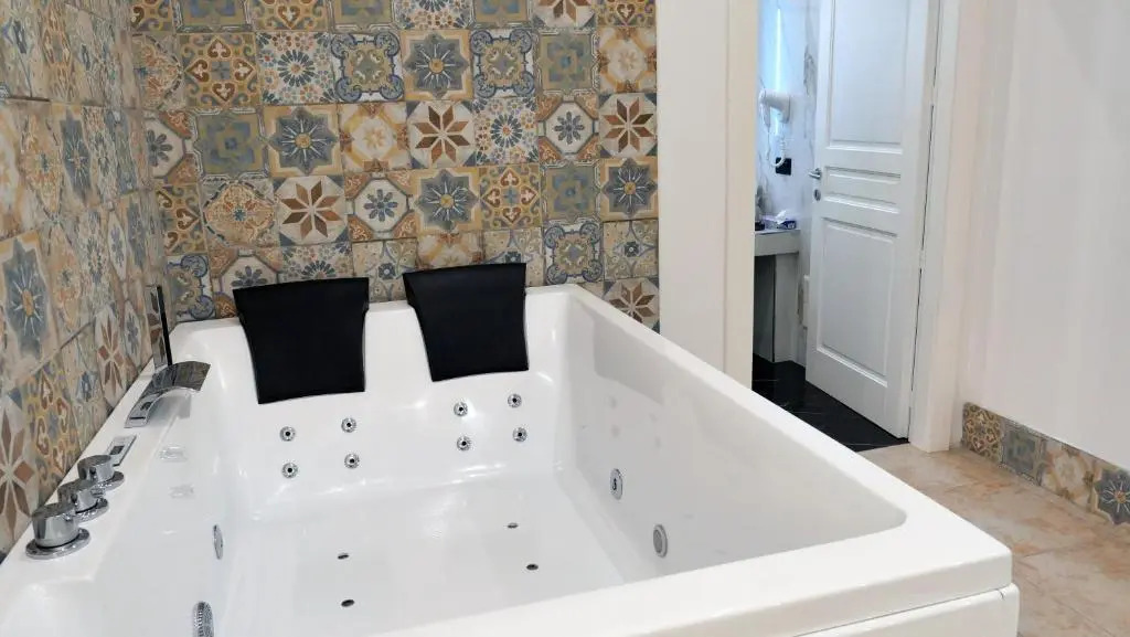 GianLuis Luxury Suites