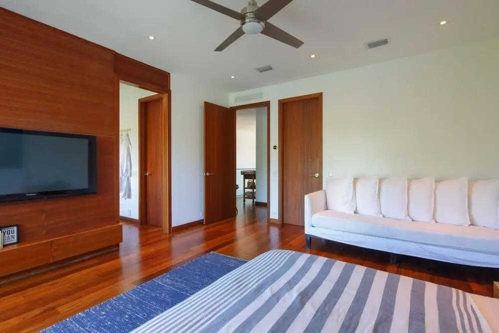 Miami Abode - Private & Sanitized, Perfect for Working From Home. Private Pool, Pet Friendly. Super-host Support