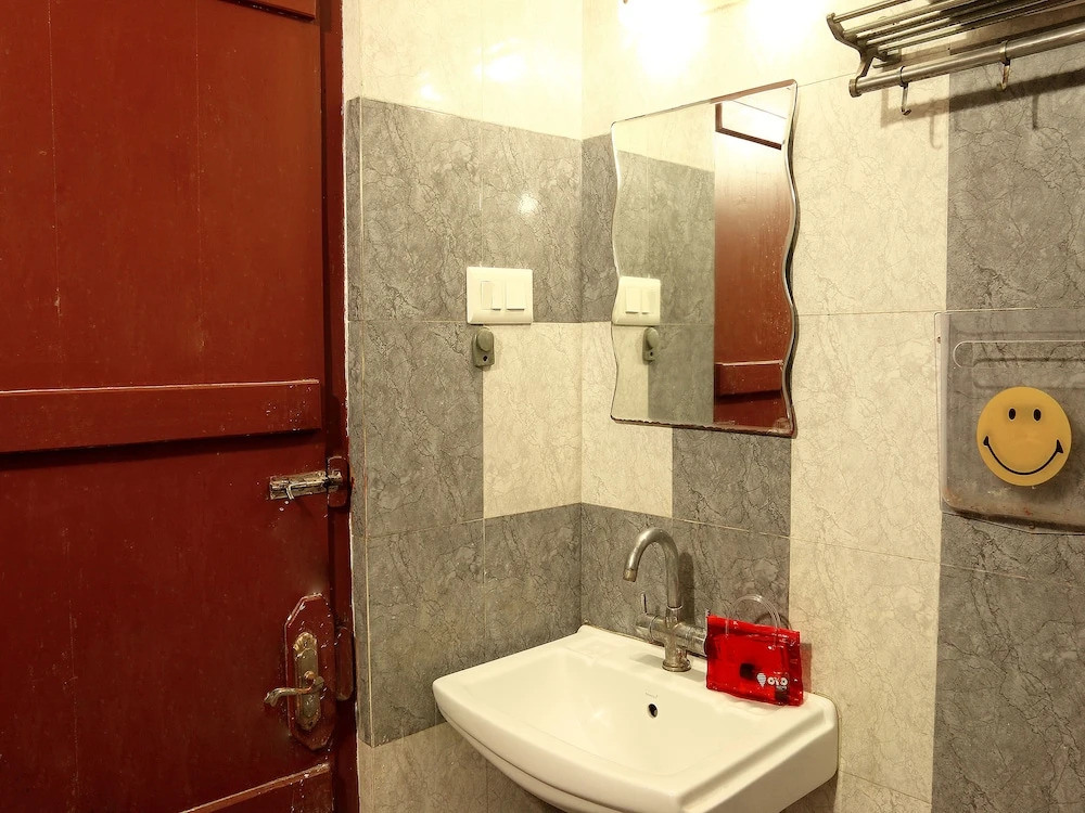 OYO 3634 Apartment RK Hospitality