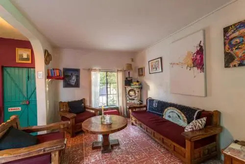 Art Cloud Guest House