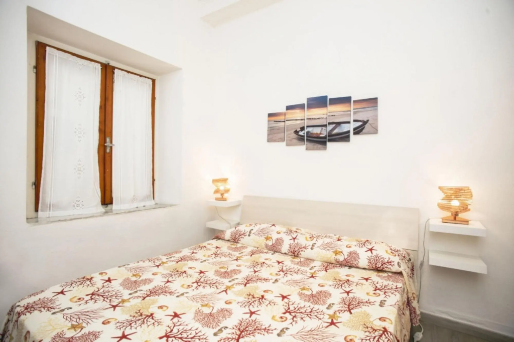 Scaglieri two-room loft 25 meters from the beach with parking space-BILO SCAGLIERI