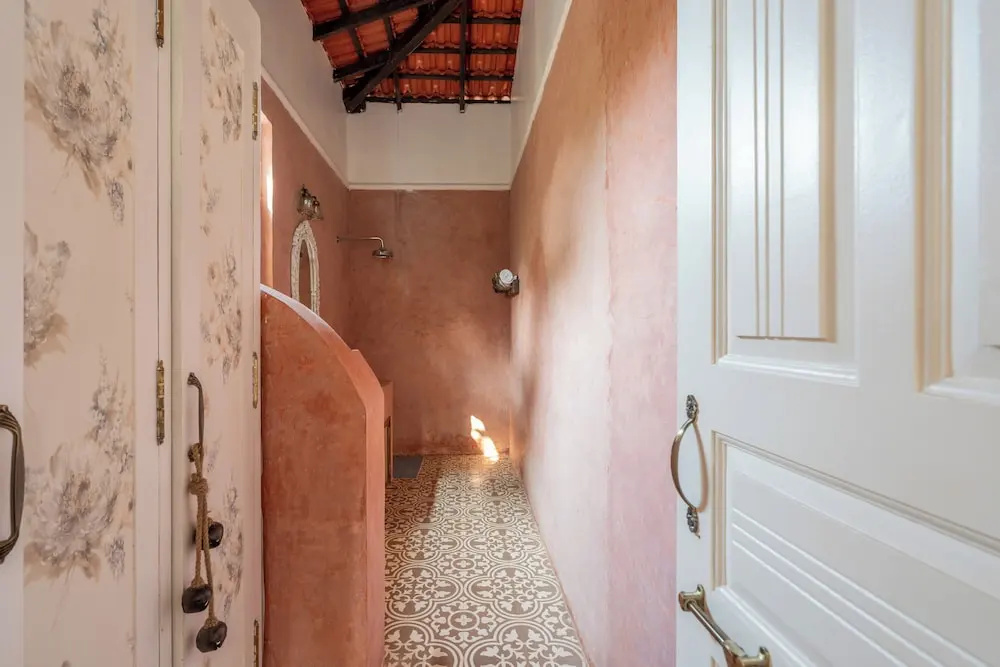 ELIVAAS Maison 10 Luxe 4 BHK Villa