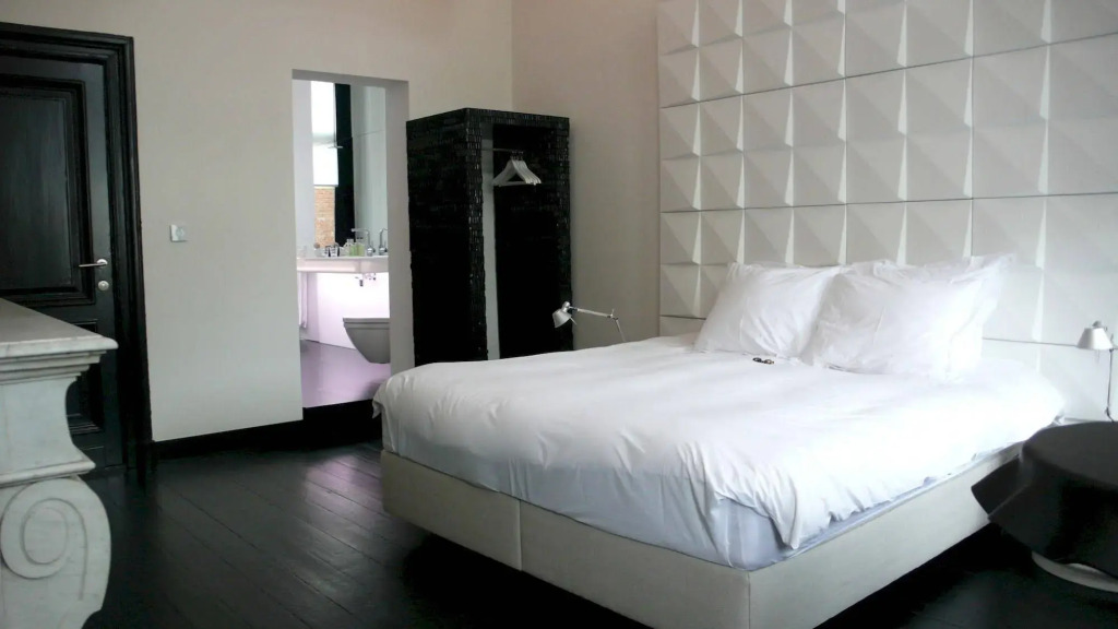 B&B Suites@FEEK