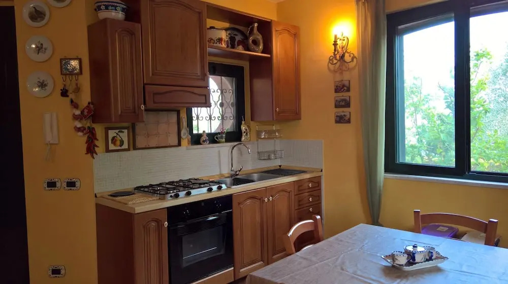 House With one Bedroom in Buccino, With Wonderful Mountain View, Enclo