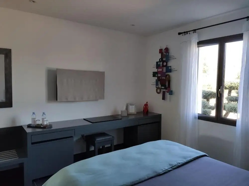 Villa Otilia-Bed and Breakfast-Chambres dhôtes en Provence