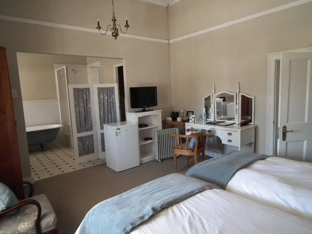 The Cock House