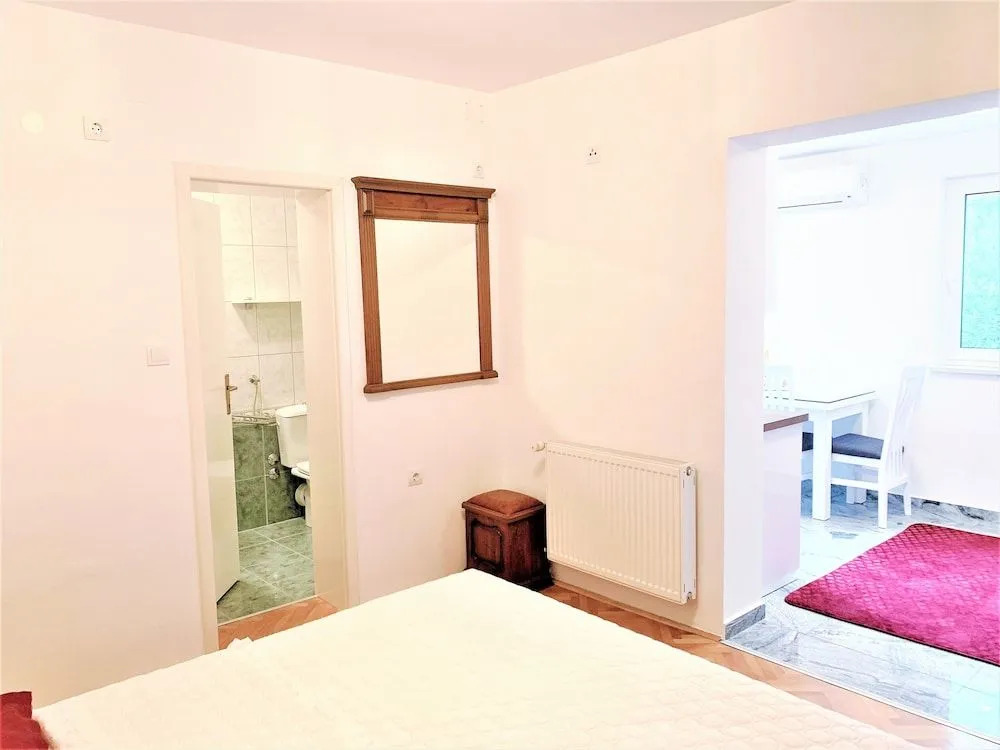 Apartments Milak