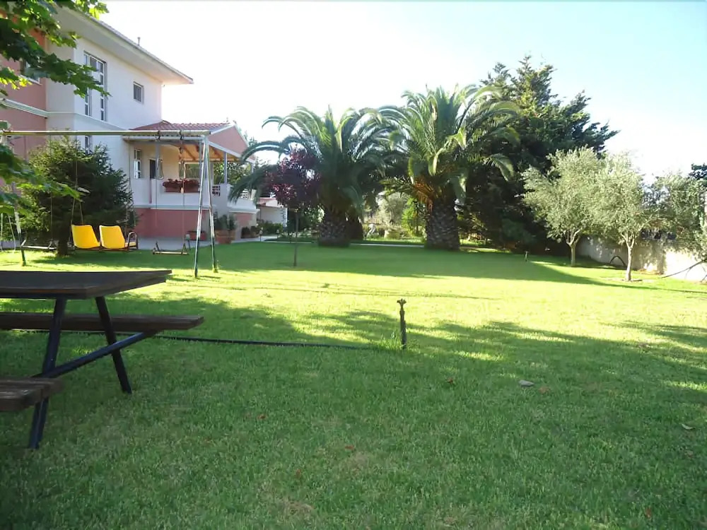 Villa NN