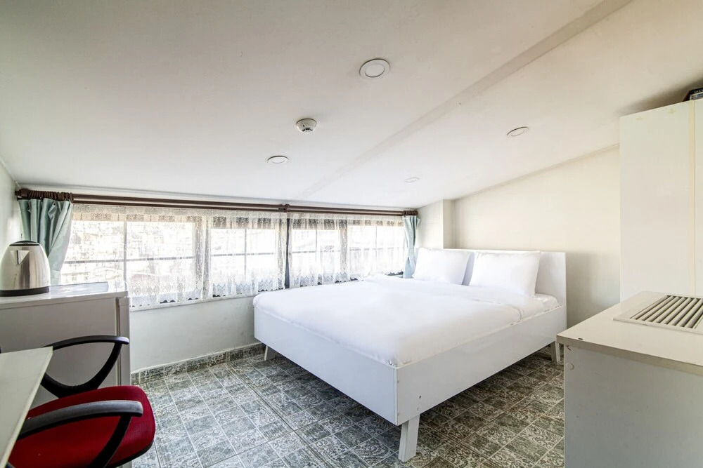 Comfortable Flat With View in Beyoglu