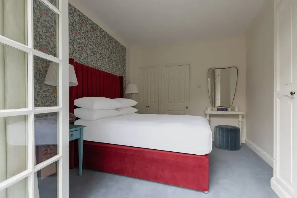 Pembridge Villas VI by onefinestay