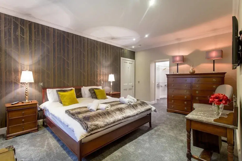 Wall Street Journal Featured 3bed/3bath Apartment
