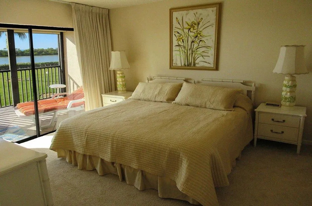 Terra Mar #205 by RedAwning