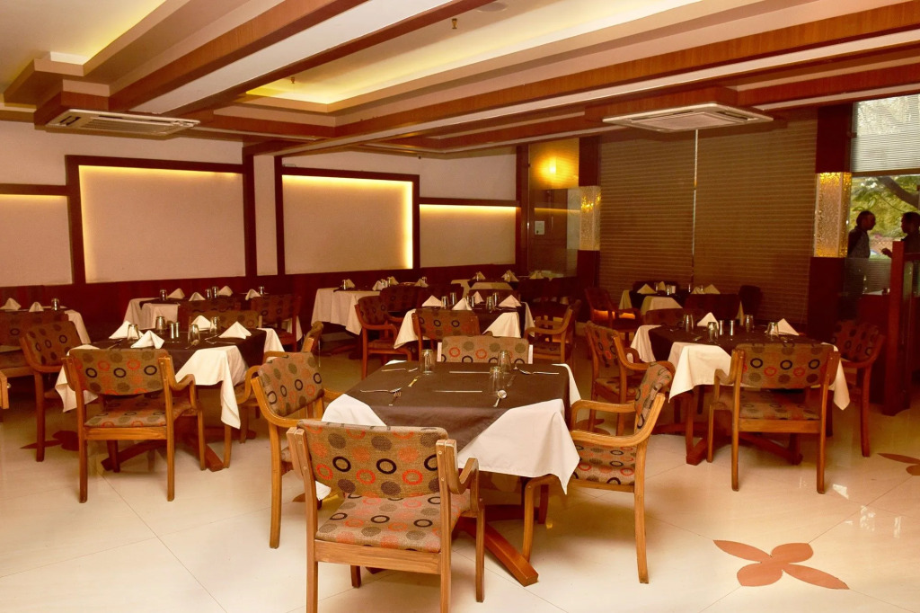 FabHotel Amrit Residency