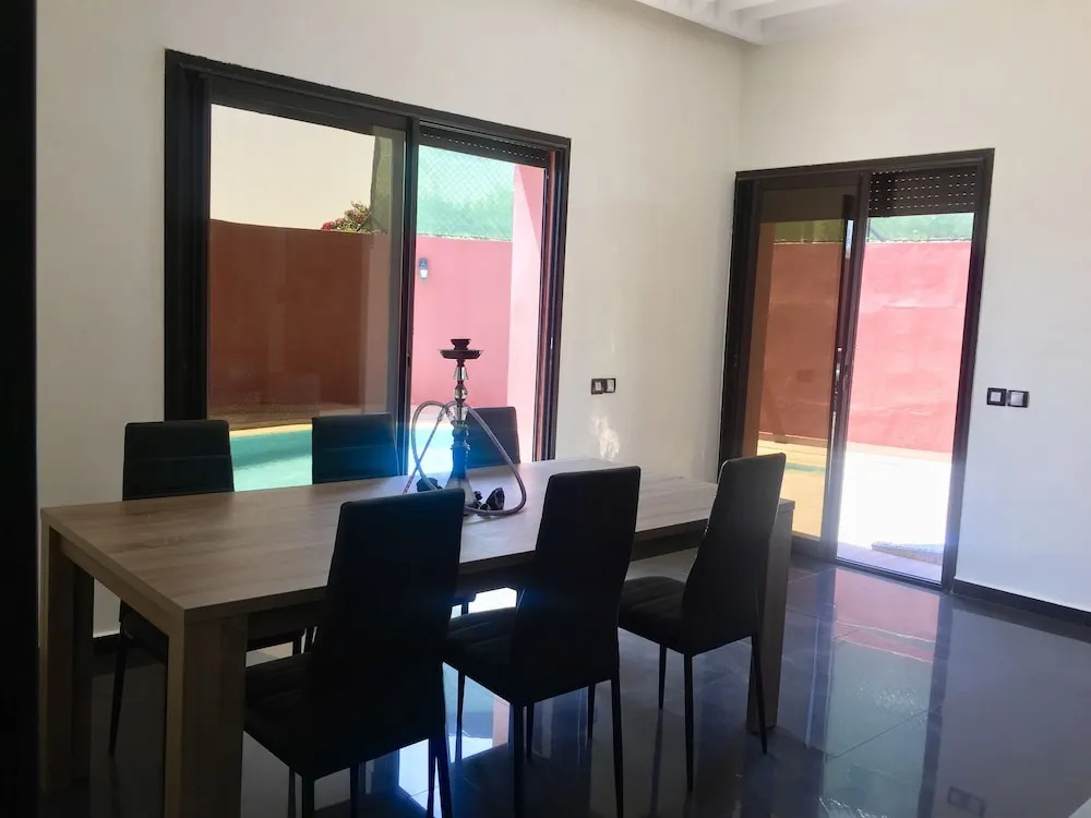 Villa Familiale avec Piscine Privée