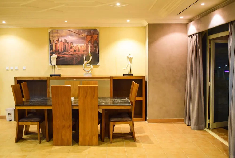 Arjan Qurtuba Served Apartments