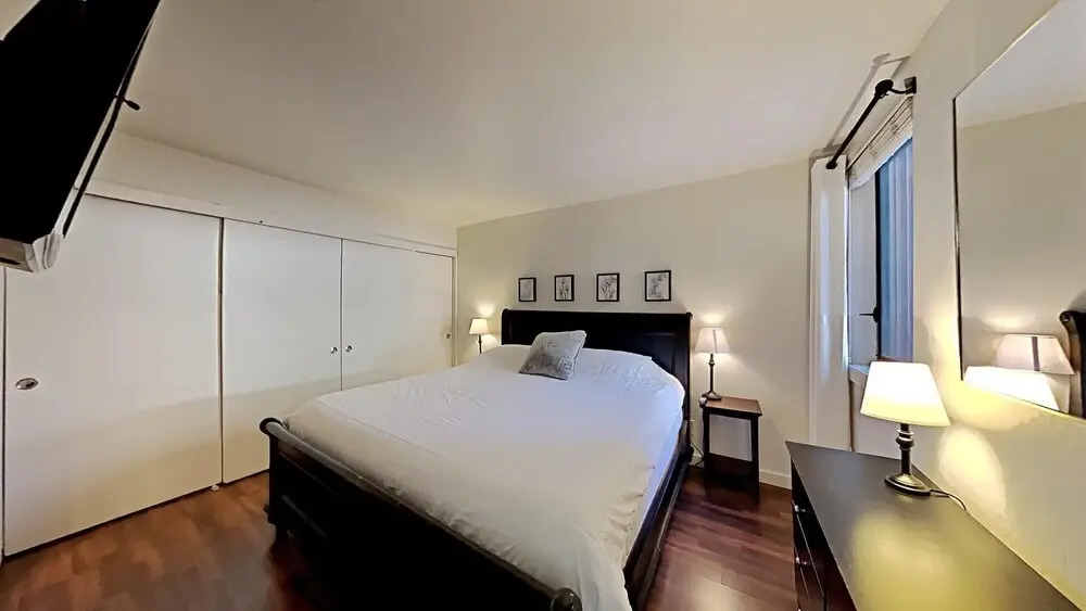 Spacious 2 Bedroom Home with Pool, 3 Hot Tubs, Sauna! by RedAwning