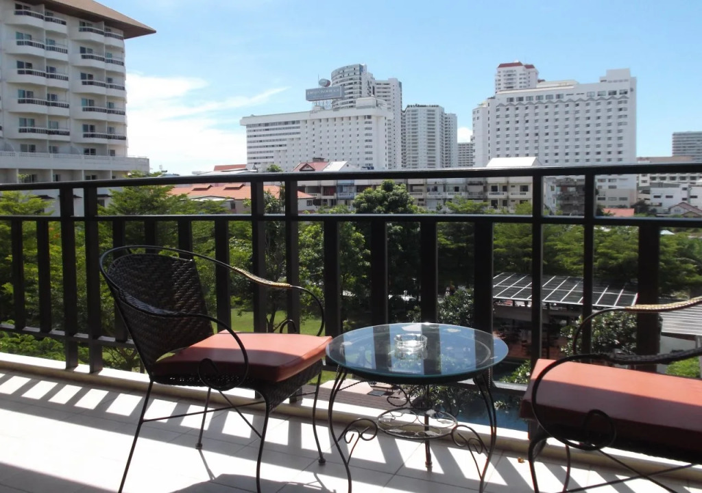 The Paradise Residence Condominum
