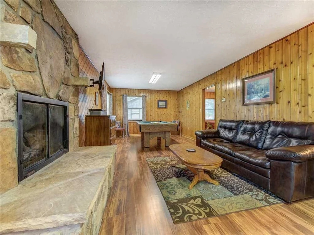 LeConte View 1 - One Bedroom Cabin